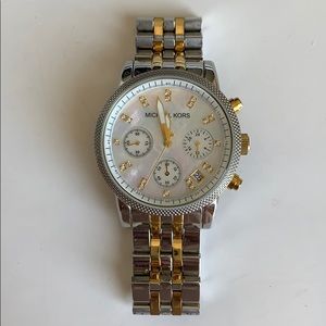 Michael Kors Watch mk5057